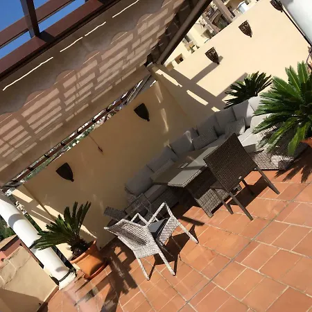 Penthouse Karina Arqueros ベナアビス
