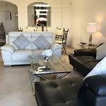 Penthouse Karina Arqueros דירה *